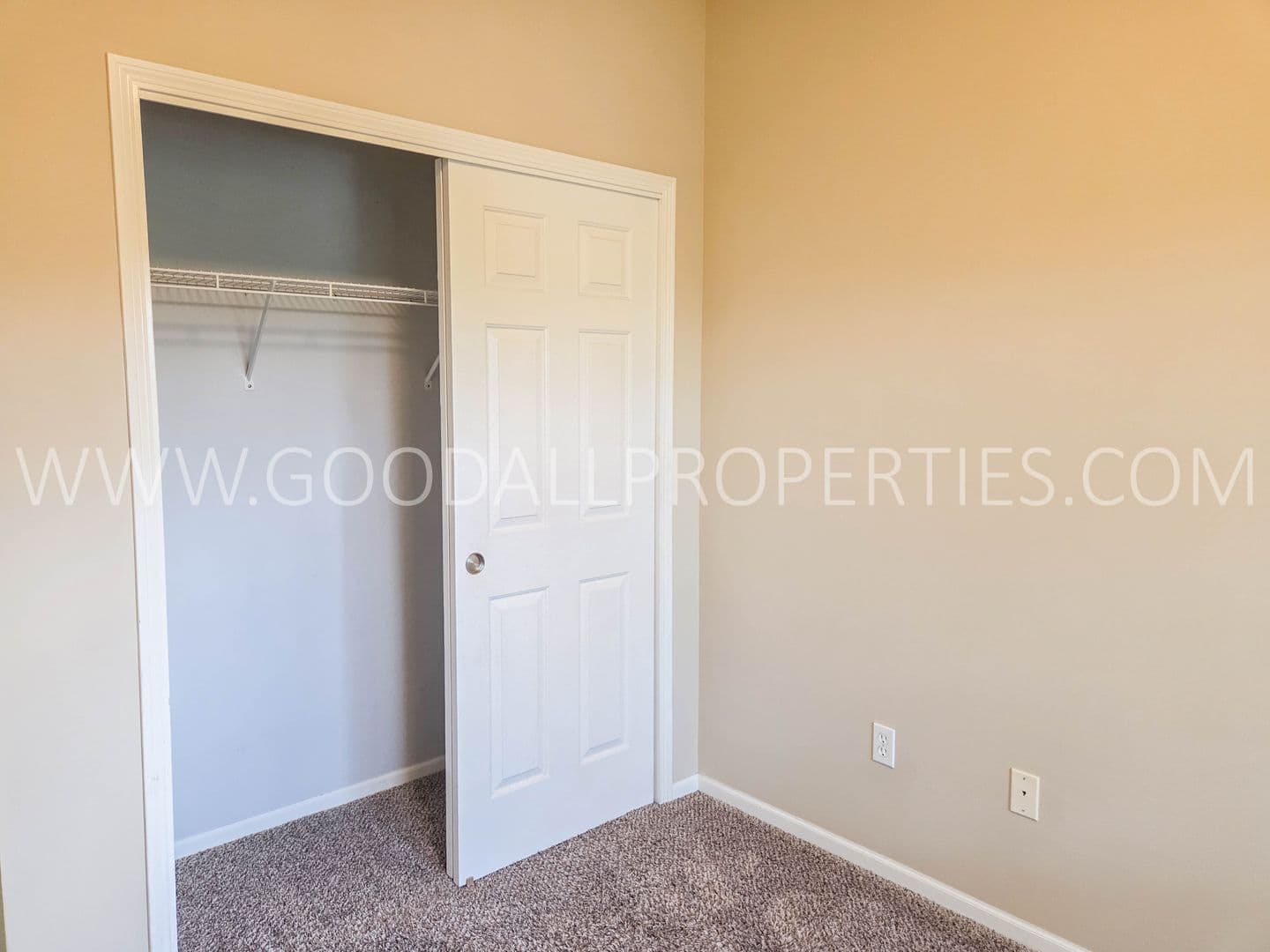 Waukee Condo: 1760 SE LA Grant Pkwy #44