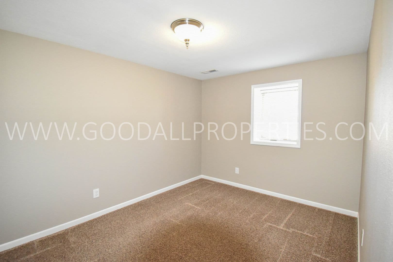 Waukee Townhome: 1255 SE Waddell Way