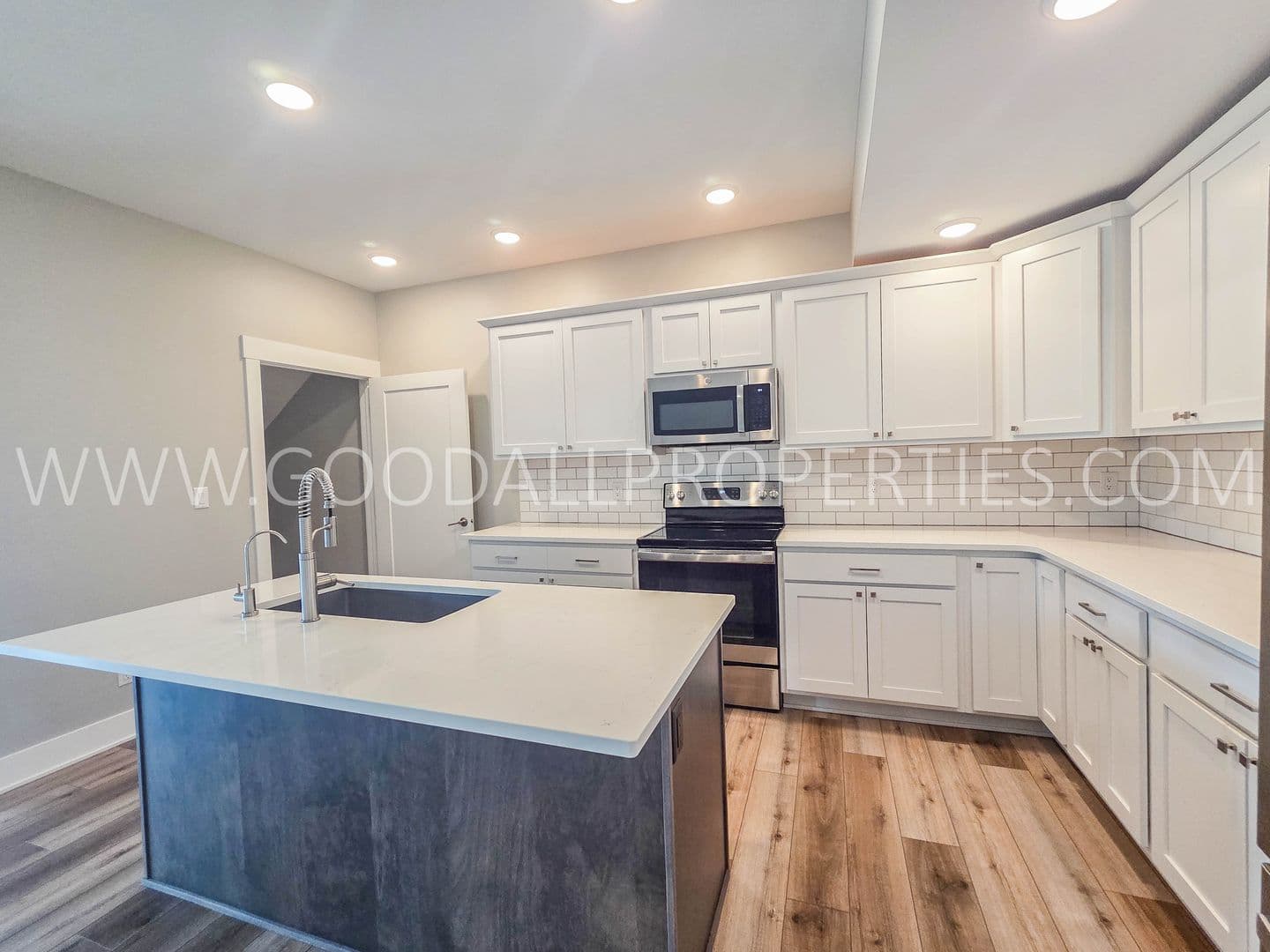 Clive Townhome: 16643 Wilden Dr