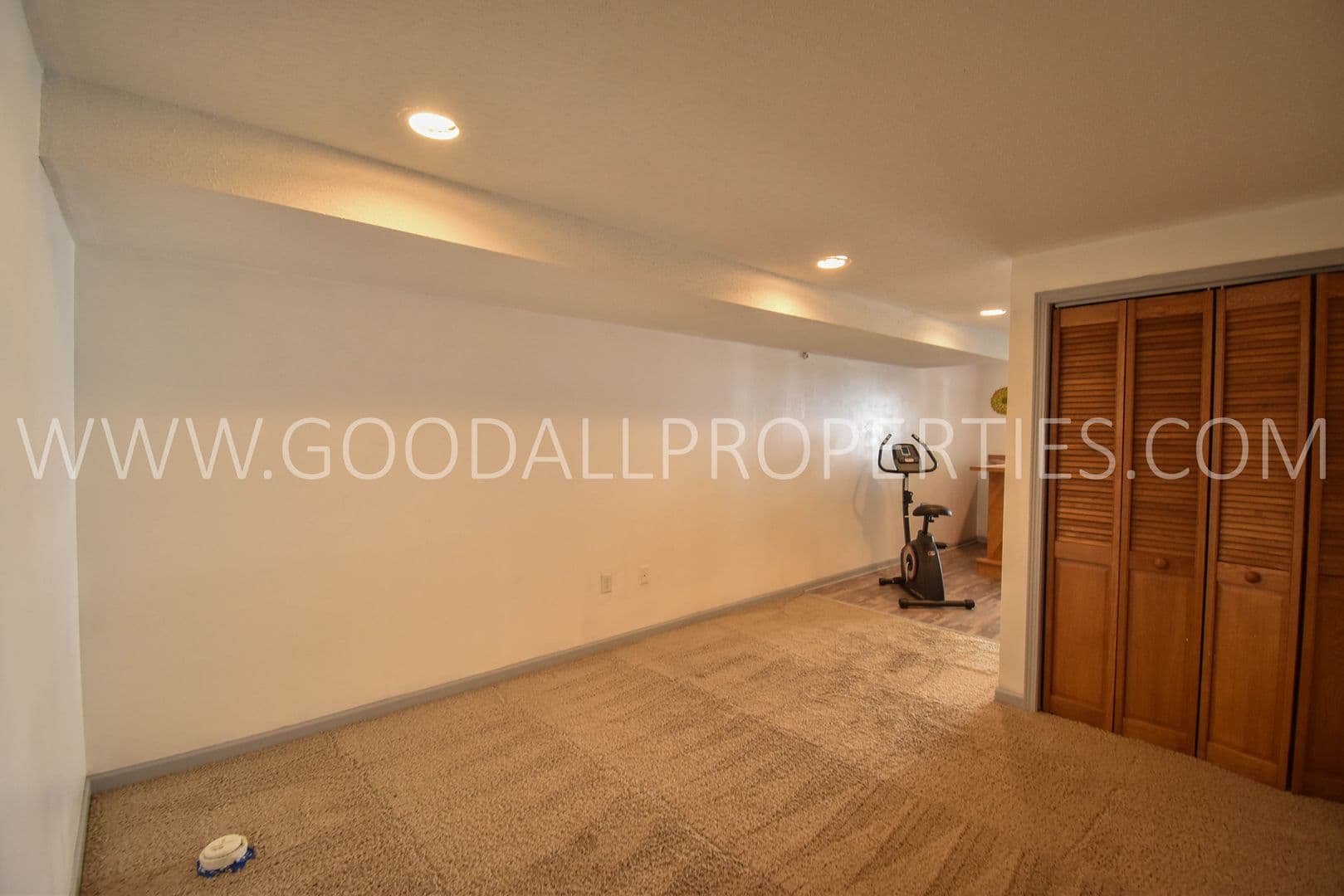 Des Moines Townhome: 6001 Creston Ave Unit 31