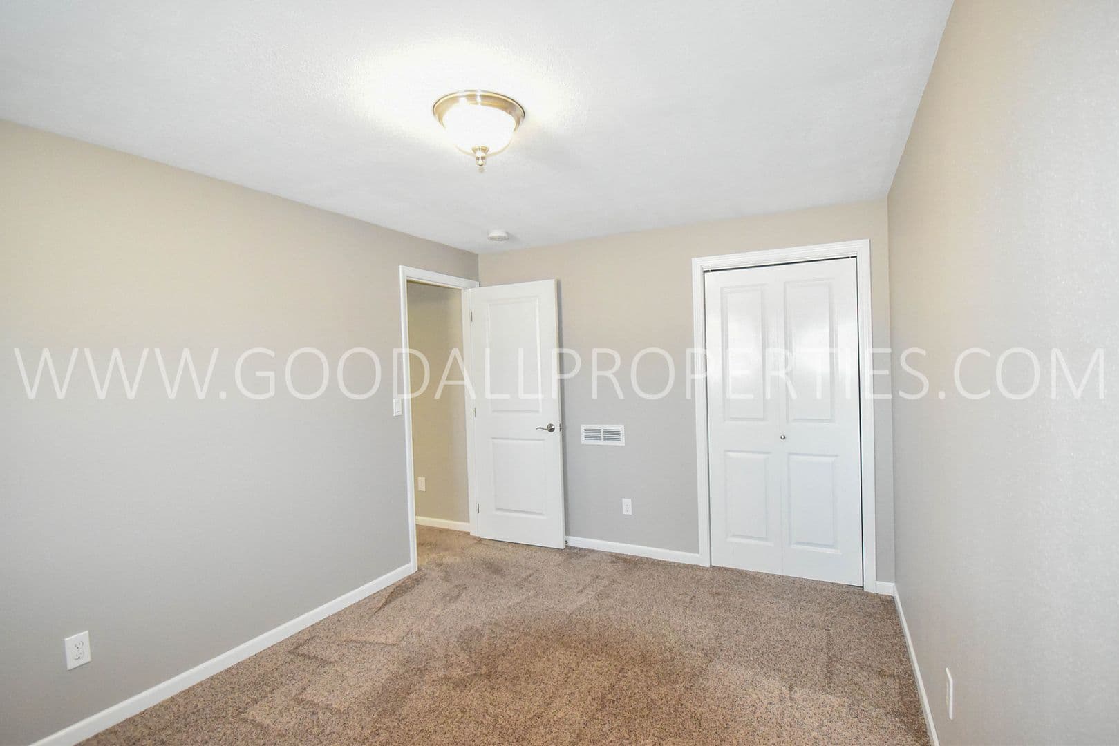 Waukee Townhome: 1255 SE Waddell Way