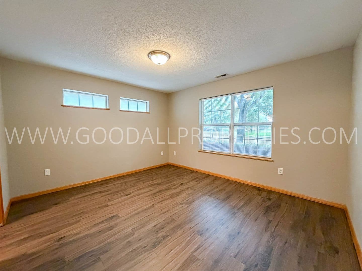 Urbandale Townhome: 4308 153rd Place