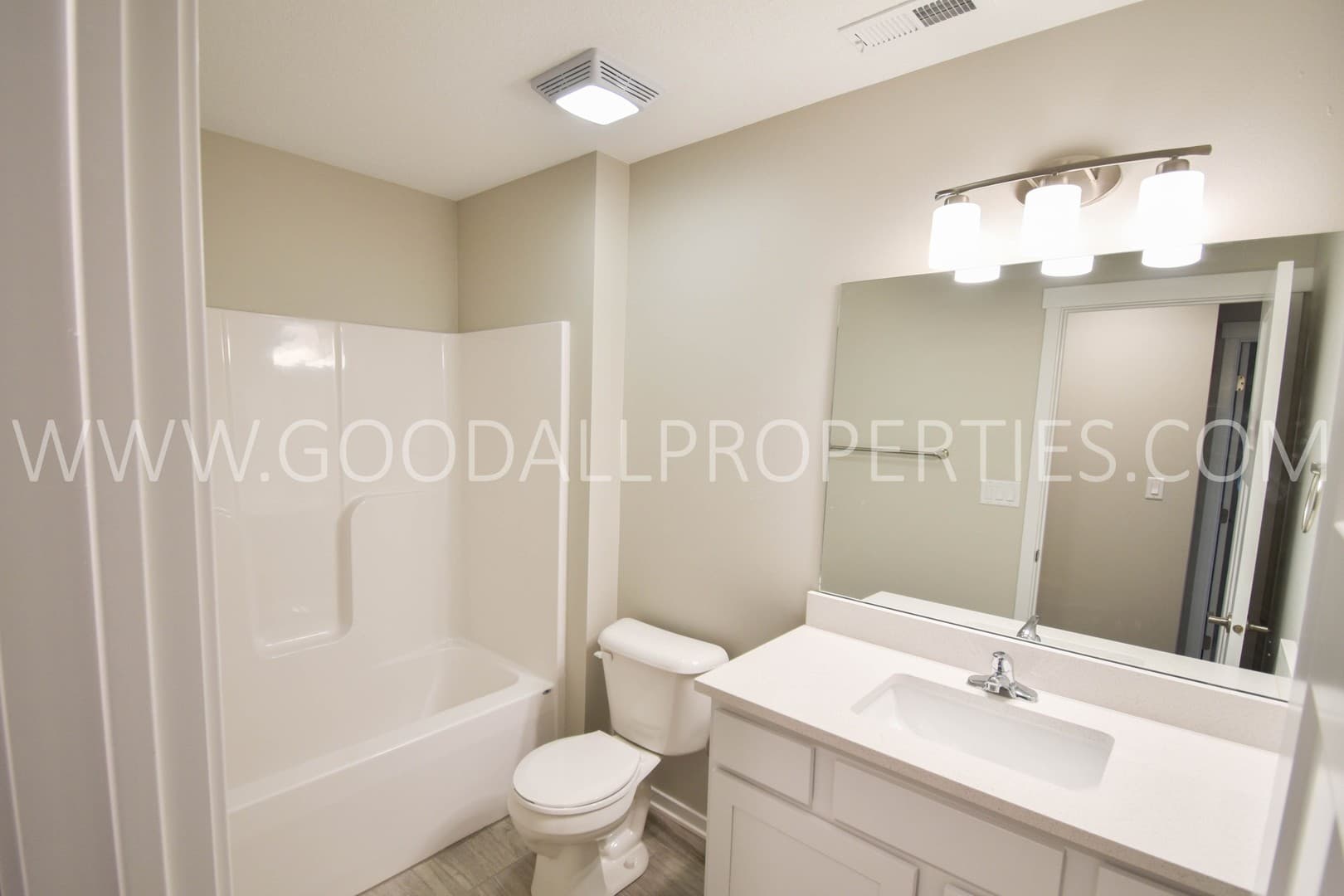 Clive Townhome: 16609 Wilden Dr