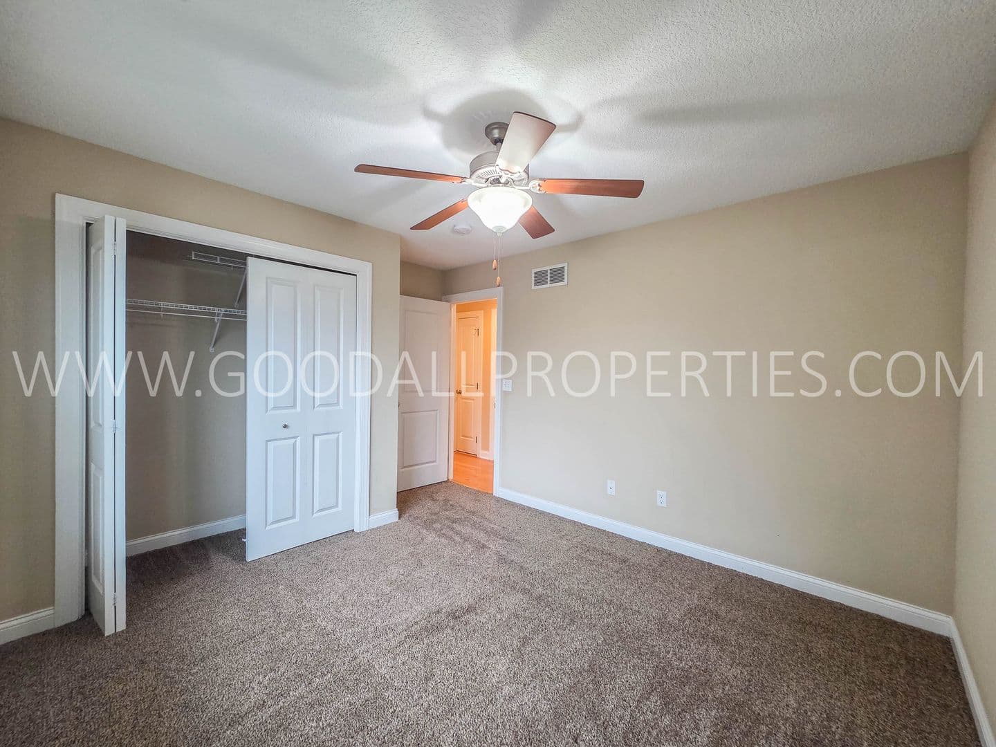 Waukee Townhome: 1990 SE Parkview Crossing Dr