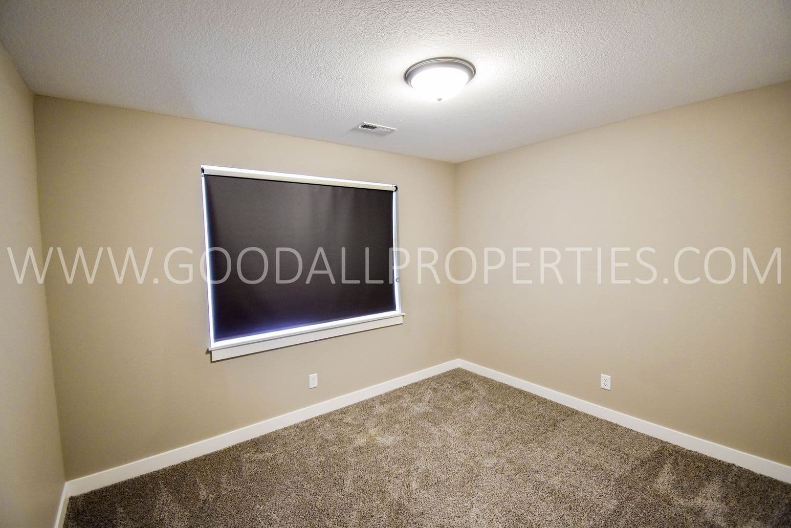 Adel House: 1920 Southbridge Dr