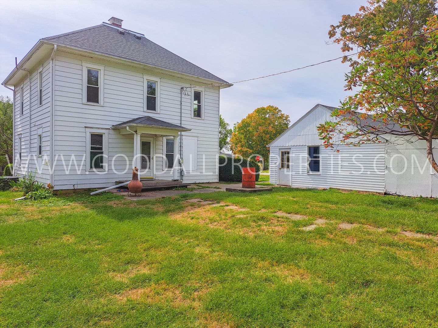 De Soto House: 201 Locust Street