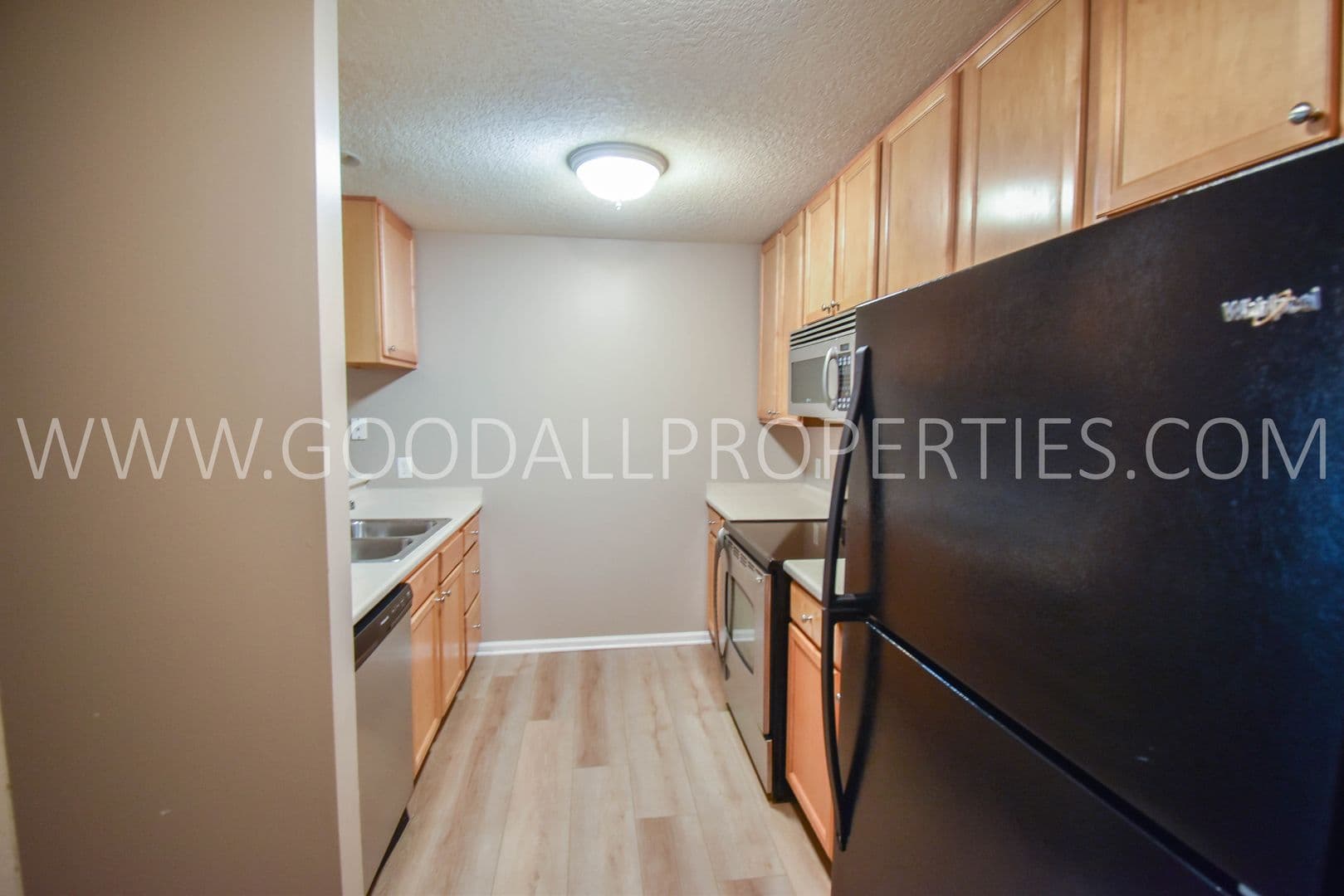 West Des Moines Townhome: 8601 Westown Pkwy #12104