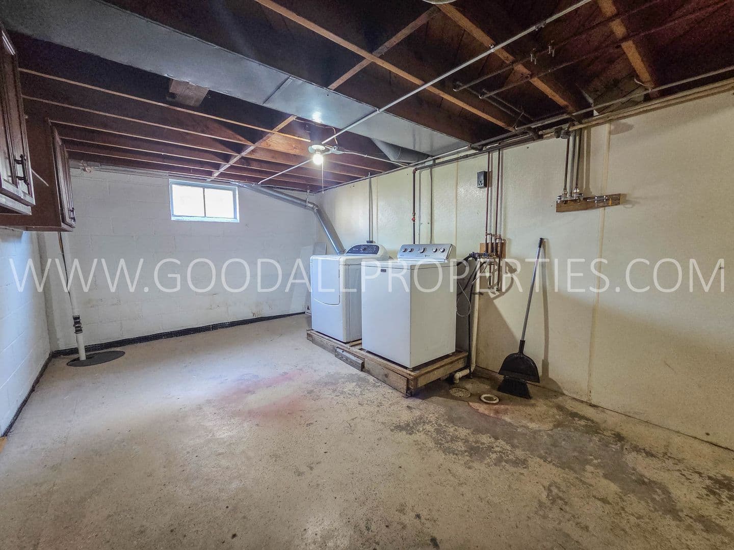 Des Moines House: 3409 SE 8th Street