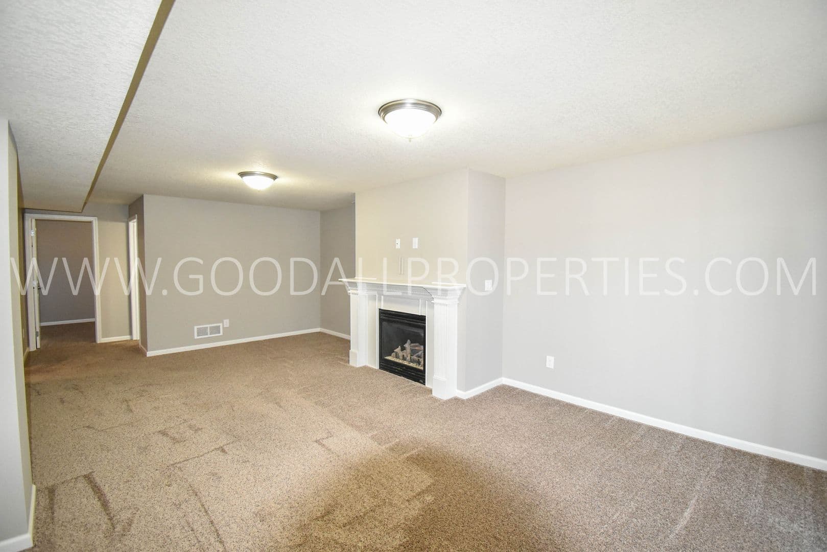Waukee Townhome: 1255 SE Waddell Way