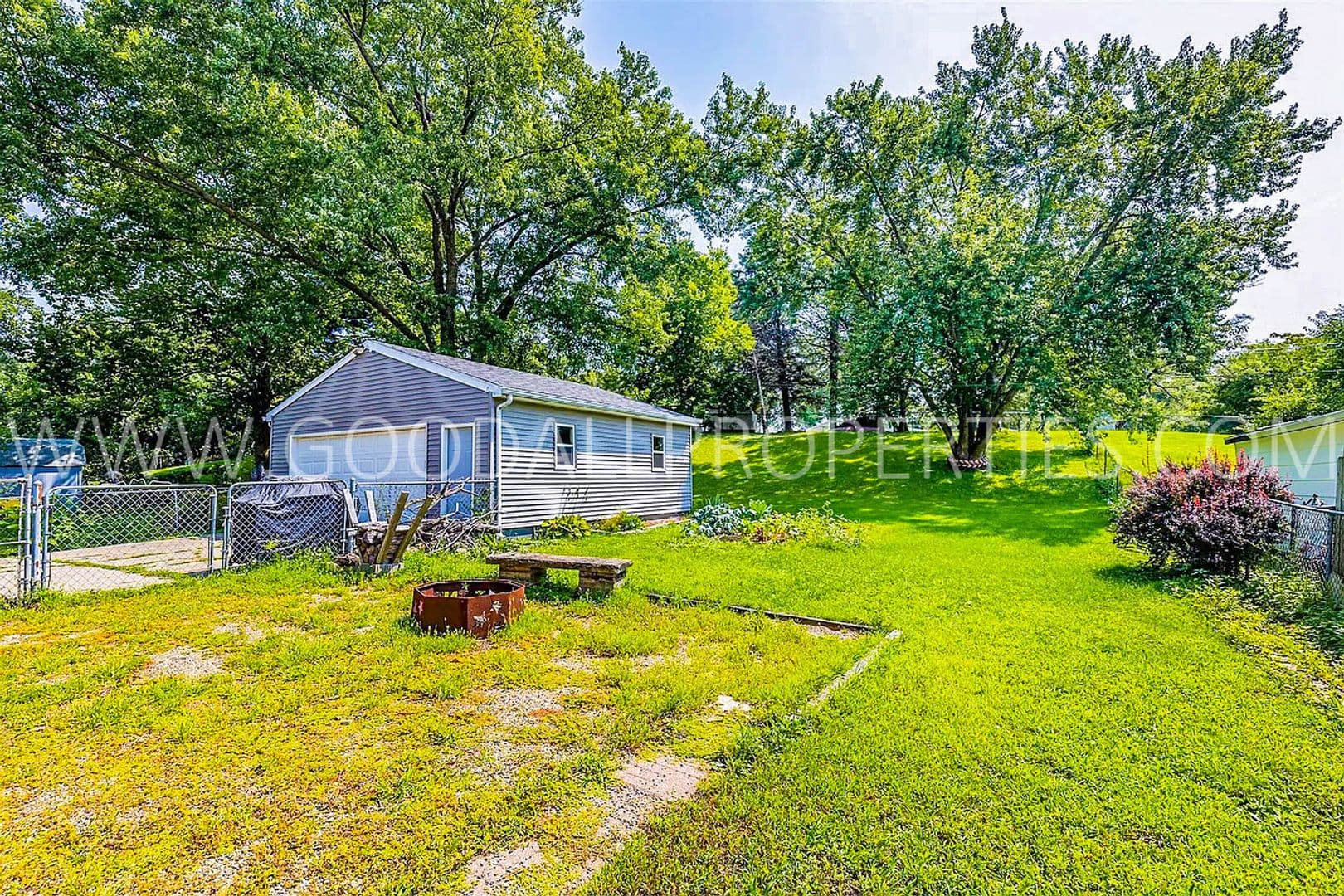 Des Moines House: 509 E Porter Avenue