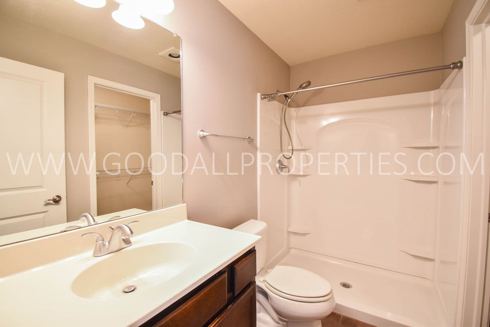 Waukee Townhome: 1255 SE Waddell Way