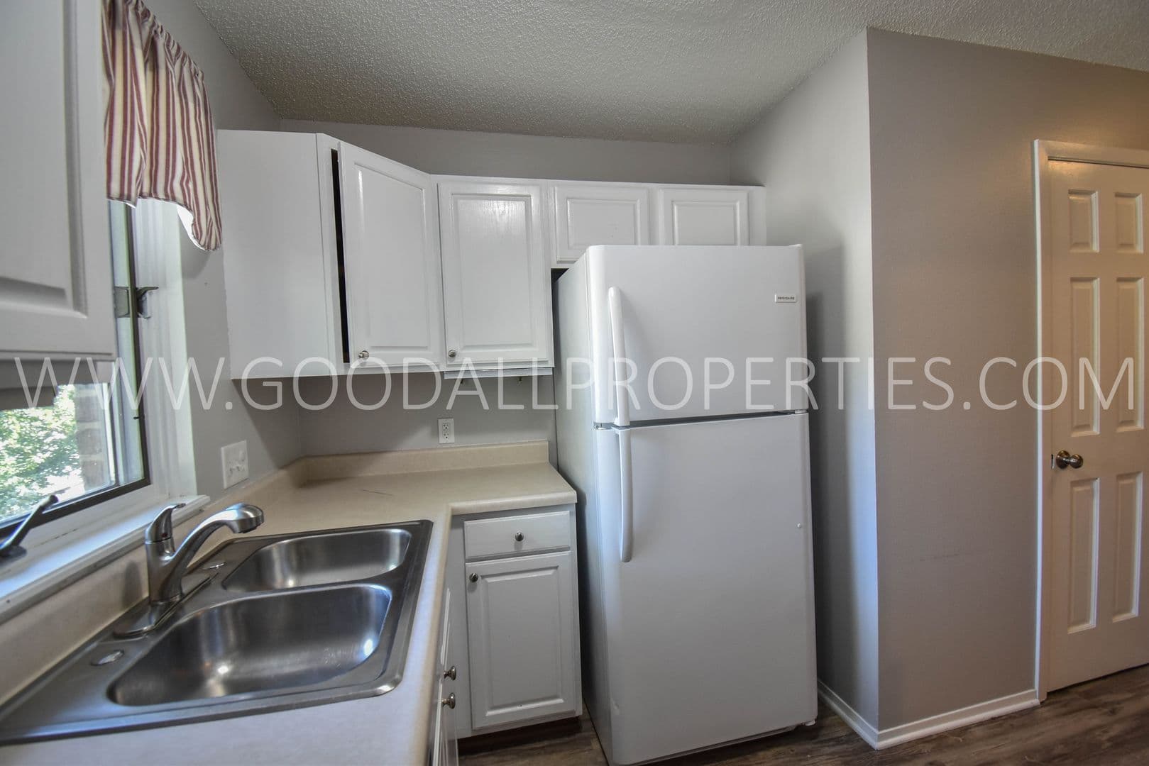 Des Moines Townhome: 6001 Creston Ave Unit 31