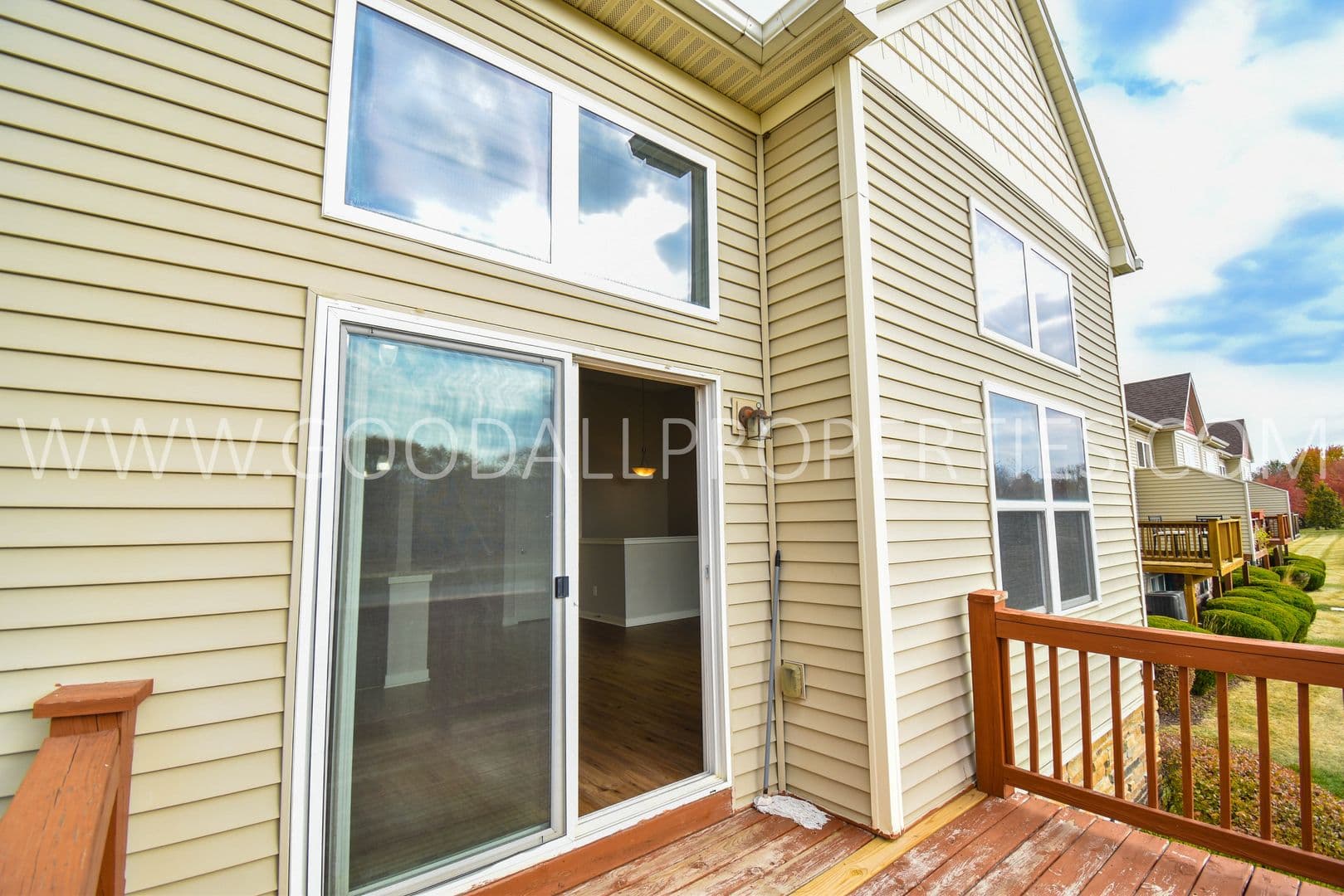 West Des Moines Townhome: 7890 Cottonwood Lane