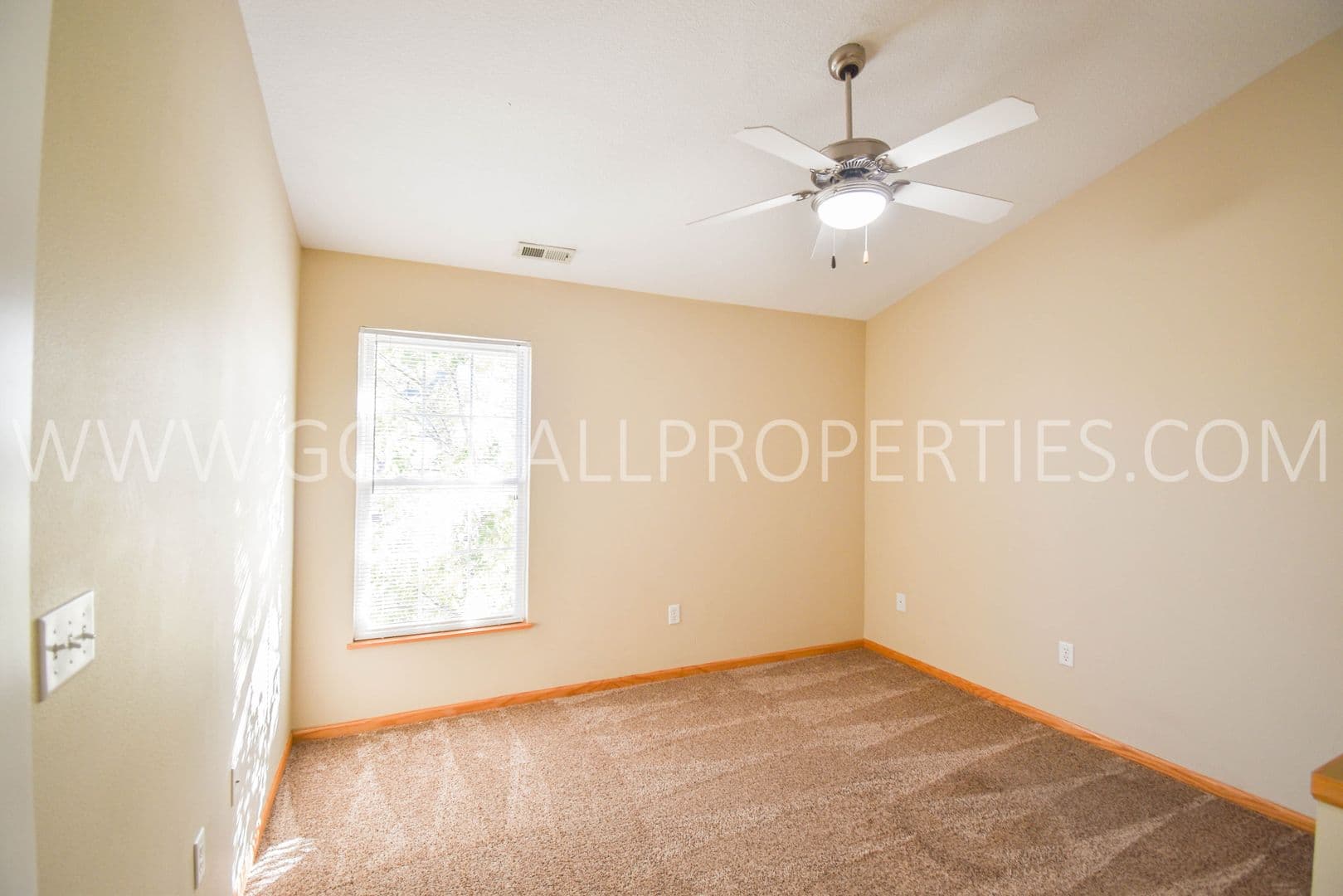 Urbandale Townhome: 4316 153rd Street
