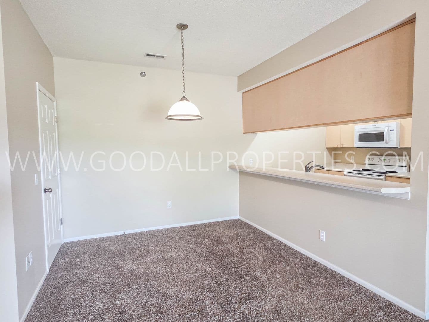 Waukee Condo: 1760 SE LA Grant Pkwy #44