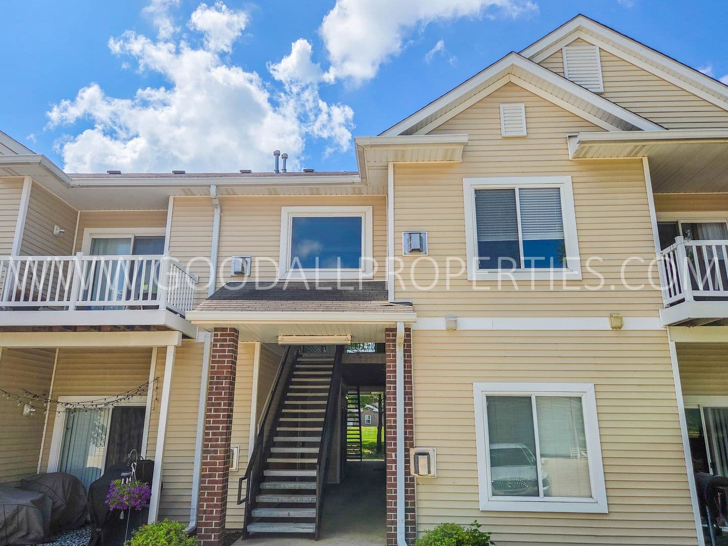 Waukee Condo: 1760 SE LA Grant Pkwy #44