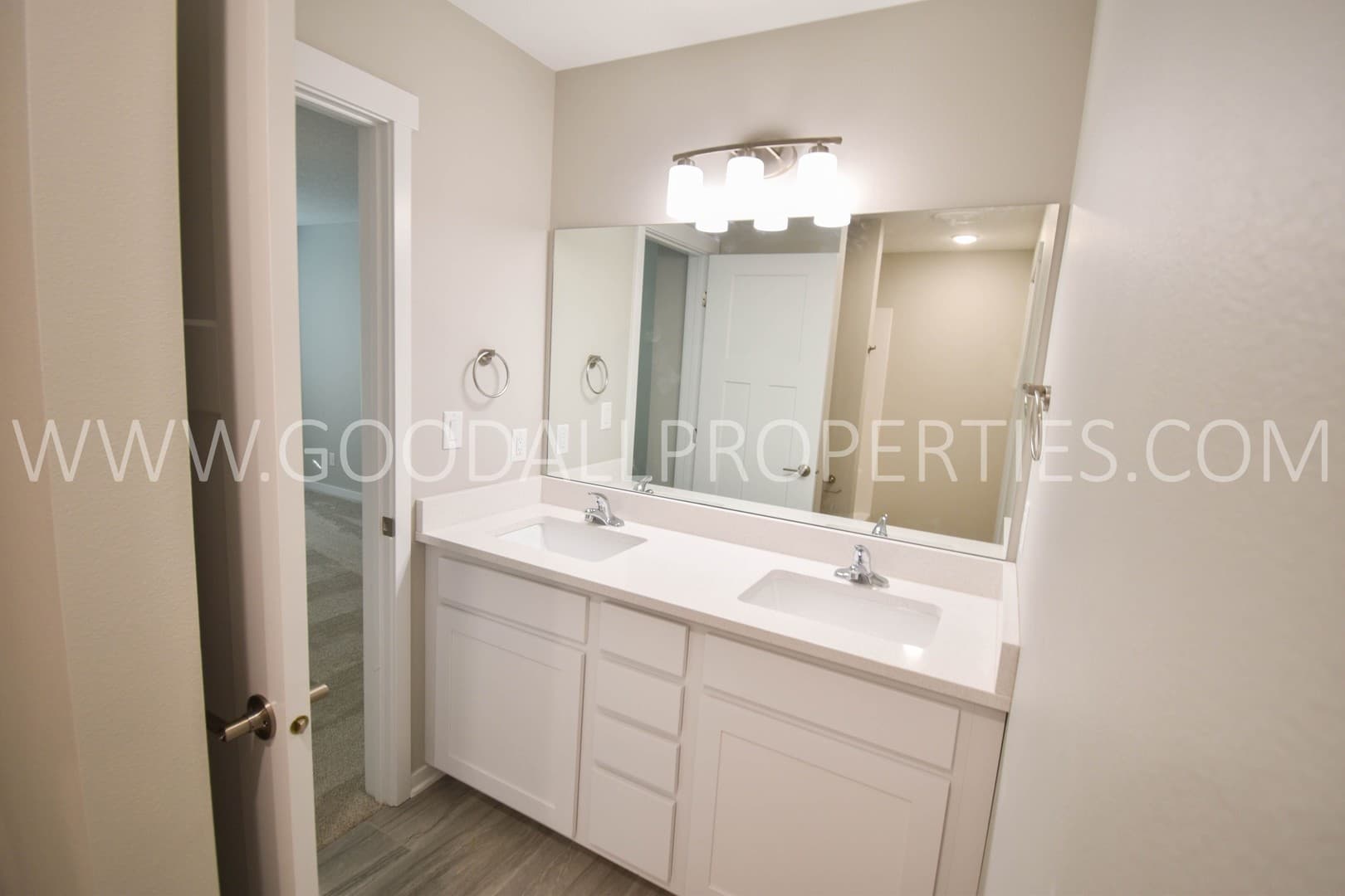 Clive Townhome: 16609 Wilden Dr