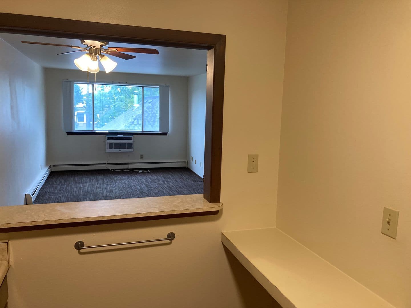 Milwaukee Apartment: 2637 N Frederick Ave