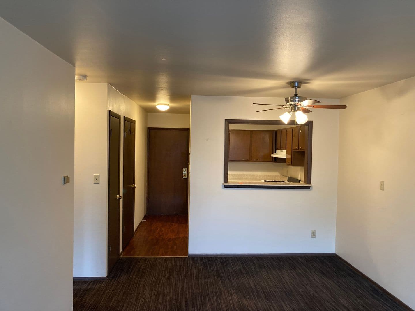 Milwaukee Apartment: 2637 N Frederick Ave