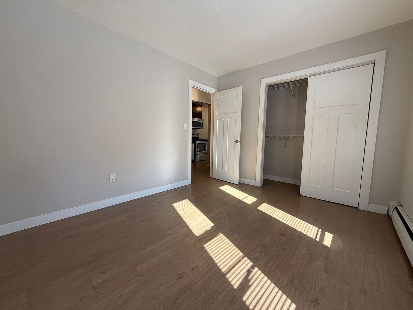 Milwaukee Apartment: 2019 N Farwell Ave