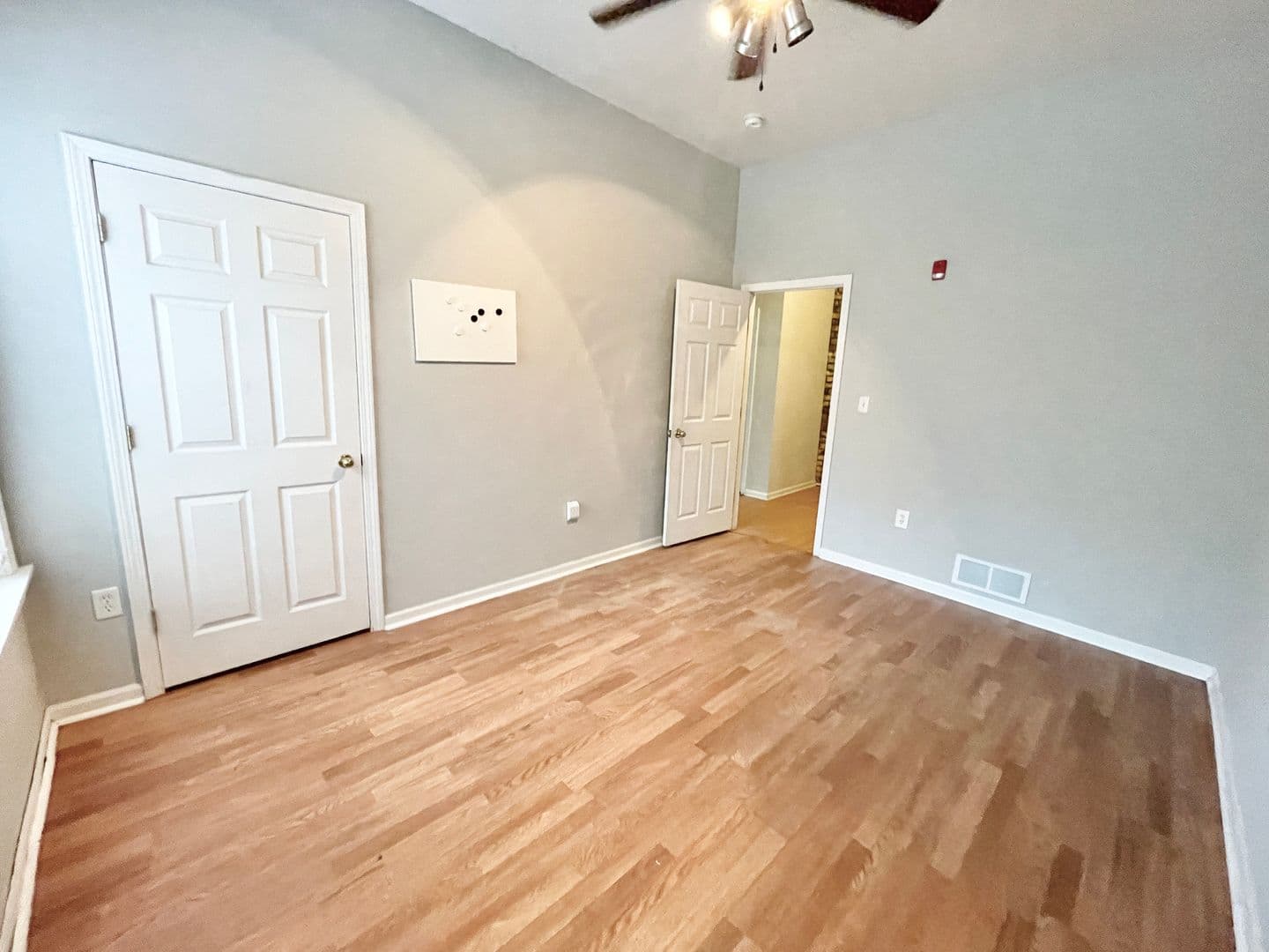 Milwaukee Apartment: 1718-34 E Lafayette Pl