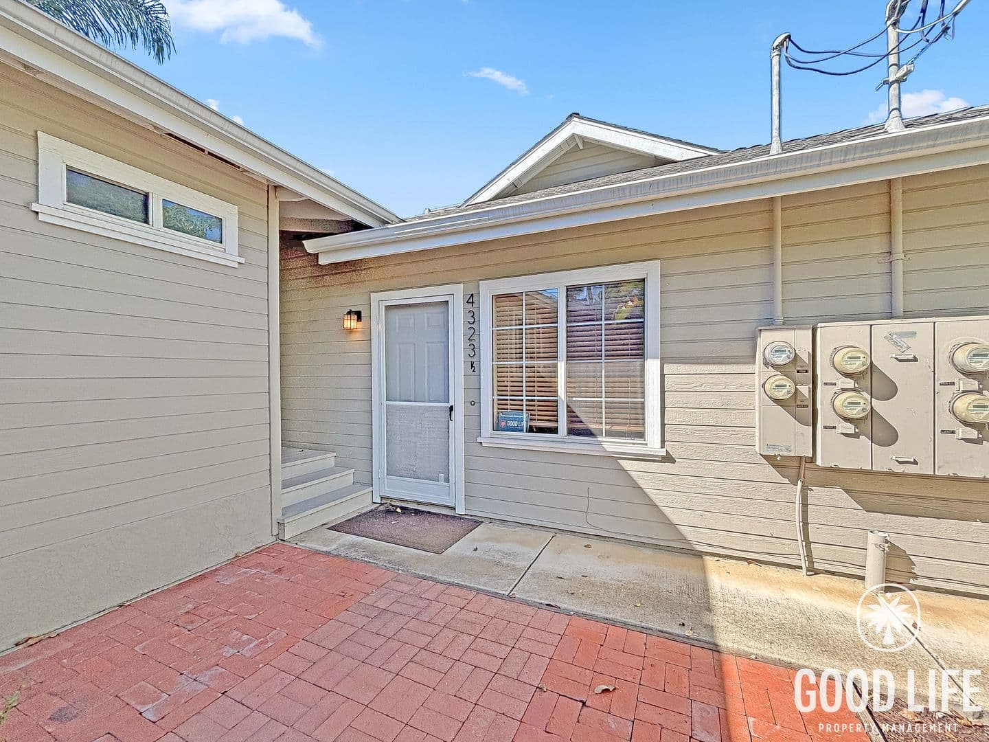 San Diego Apartment: 4323 1/2 Cleveland Ave