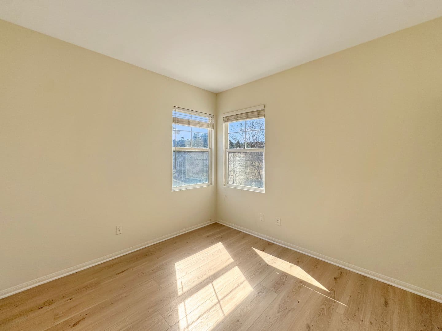 Poway House: 12229 Juniper Way