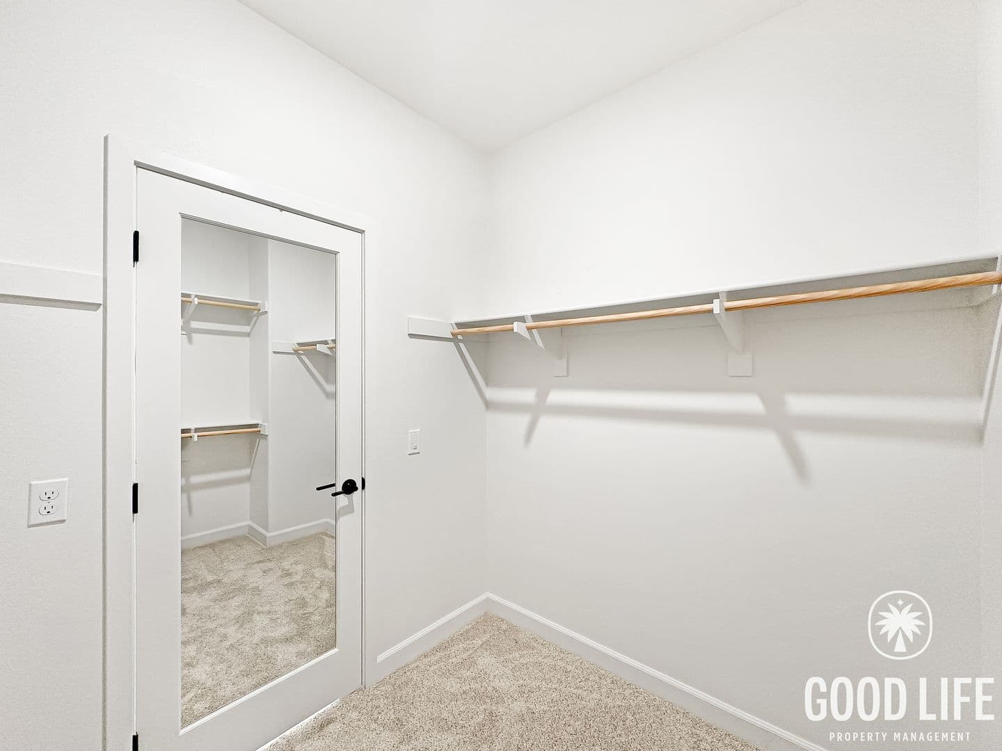 Oceanside Townhome: 4366 Pacifica Way Unit 3