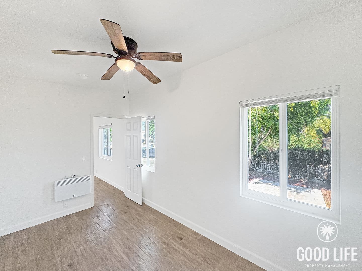 Vista Apartment: 523 N Citrus Ave