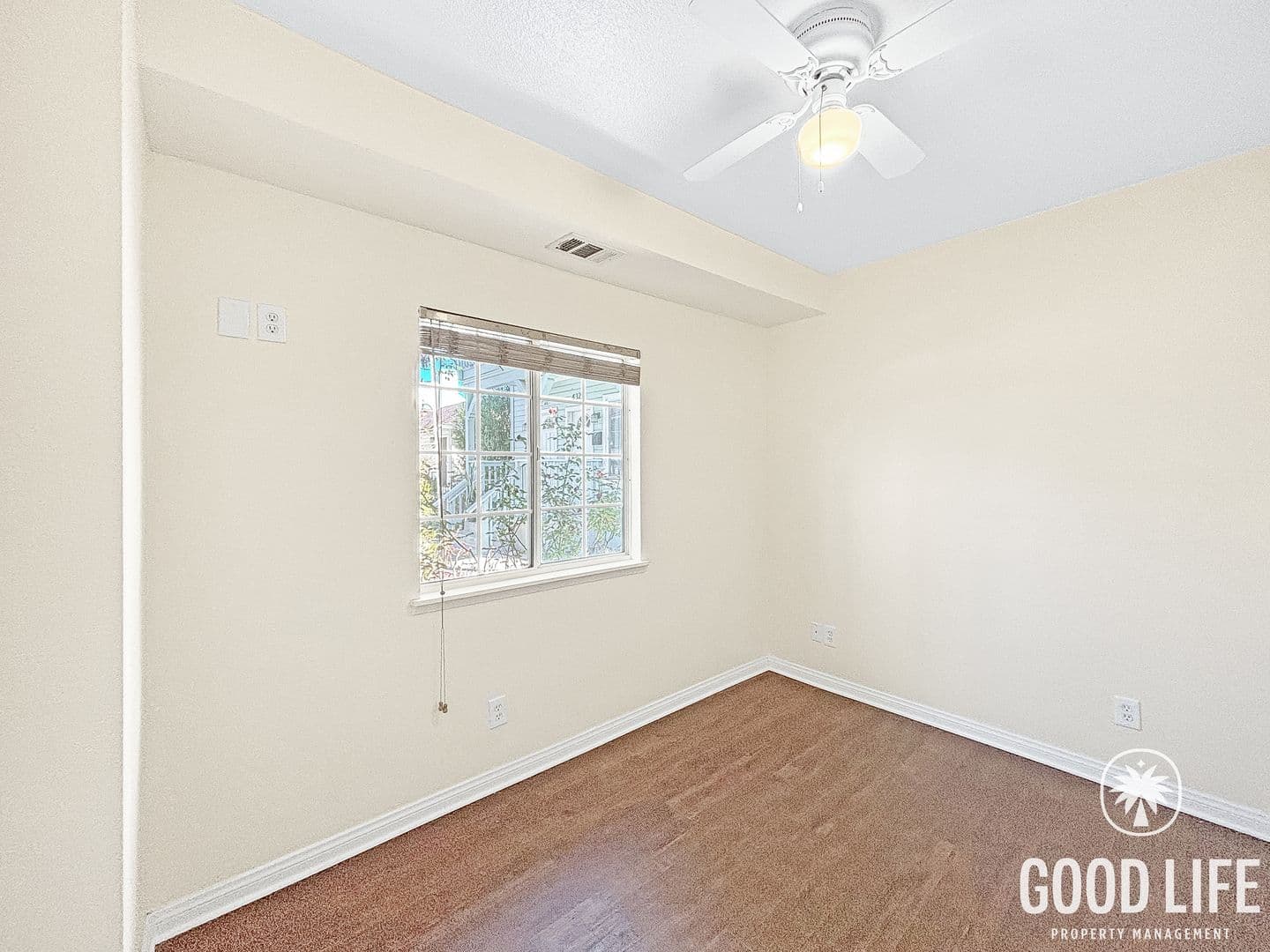 San Diego Apartment: 4323 1/2 Cleveland Ave