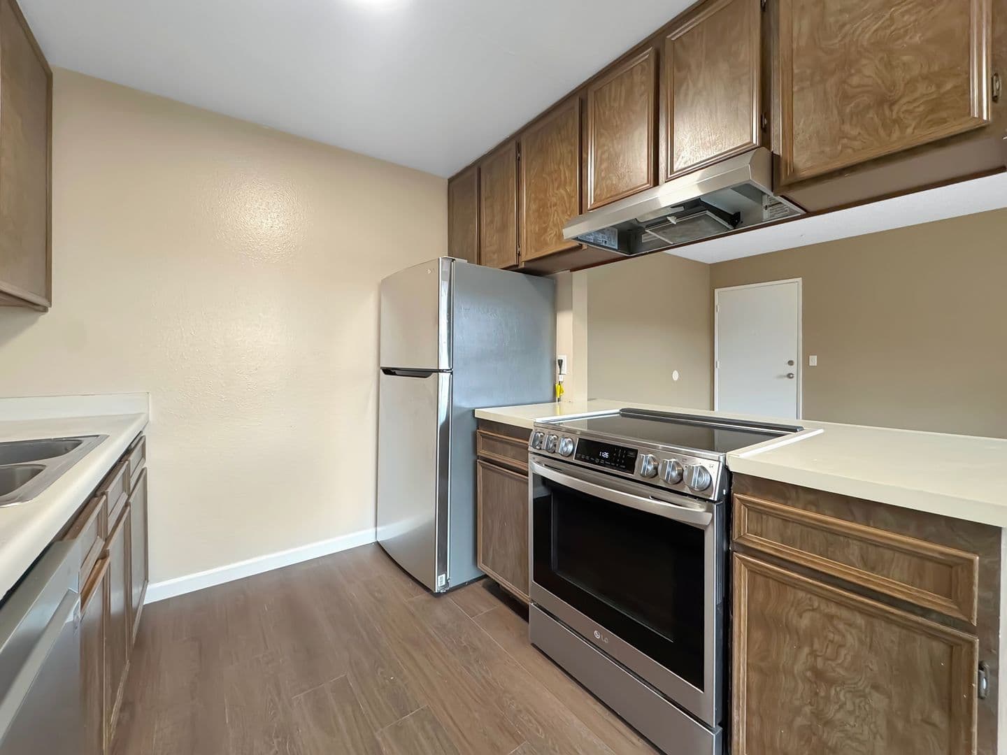 San Diego Condo: 9550 Carroll Canyon Rd #237