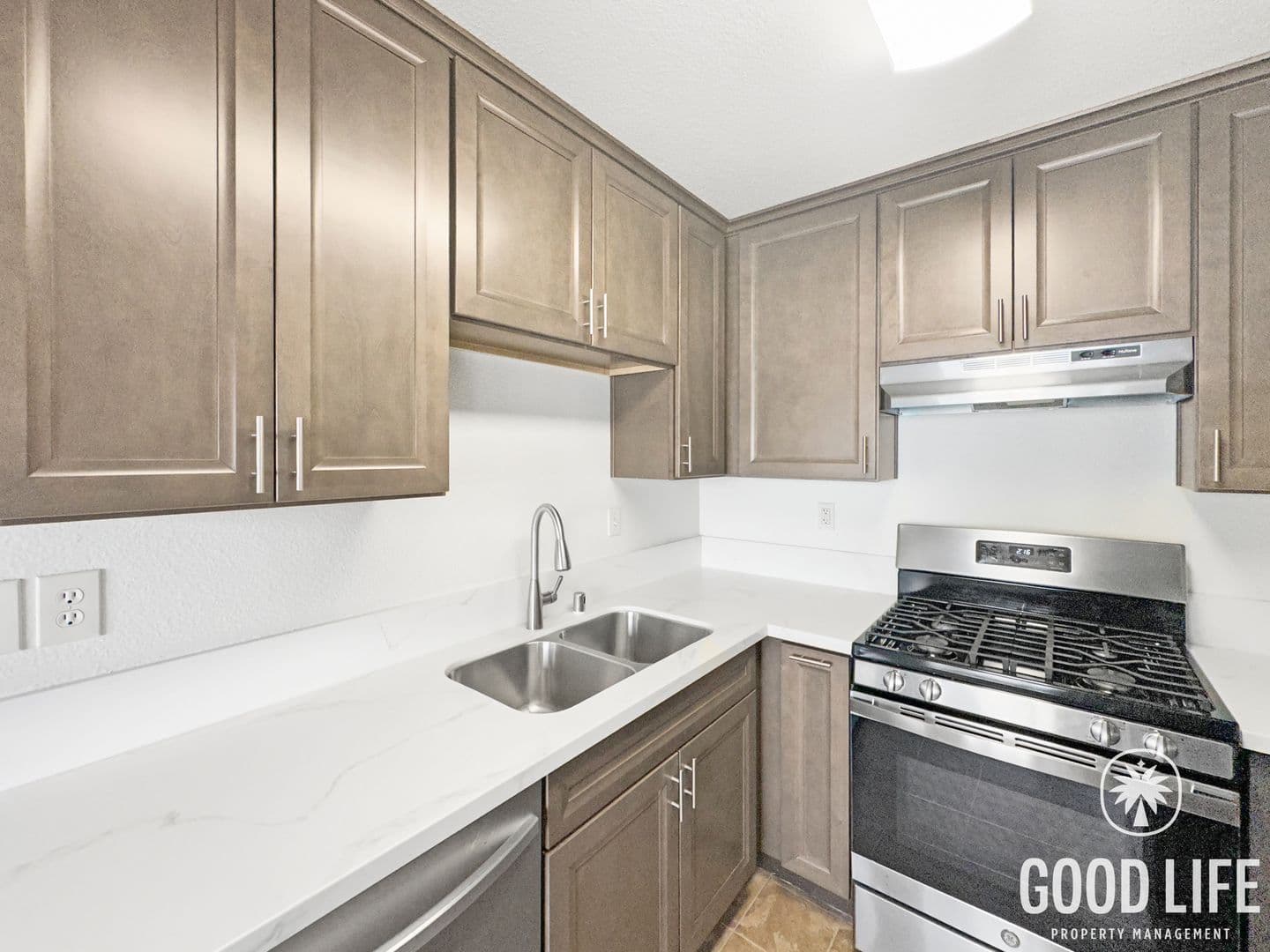 Imperial Beach Apartment: 1070 Georgia St Unit A-Q