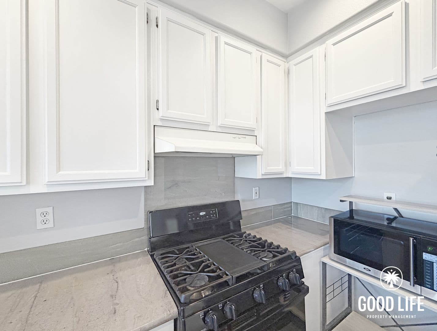 Carlsbad Townhome: 6090 Paseo Salinero
