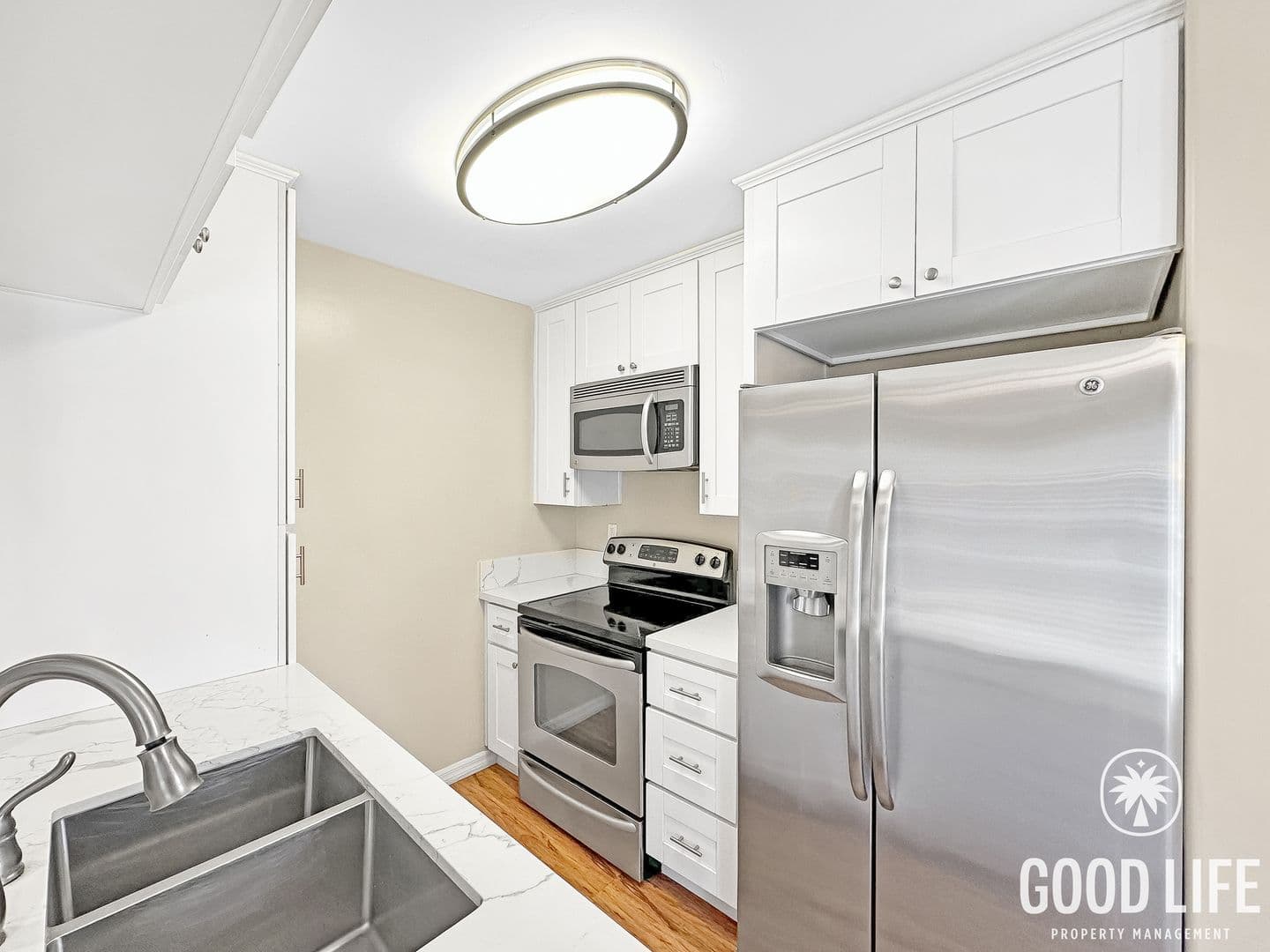 San Diego Condo: 5252 Balboa Arms Drive Unit 159