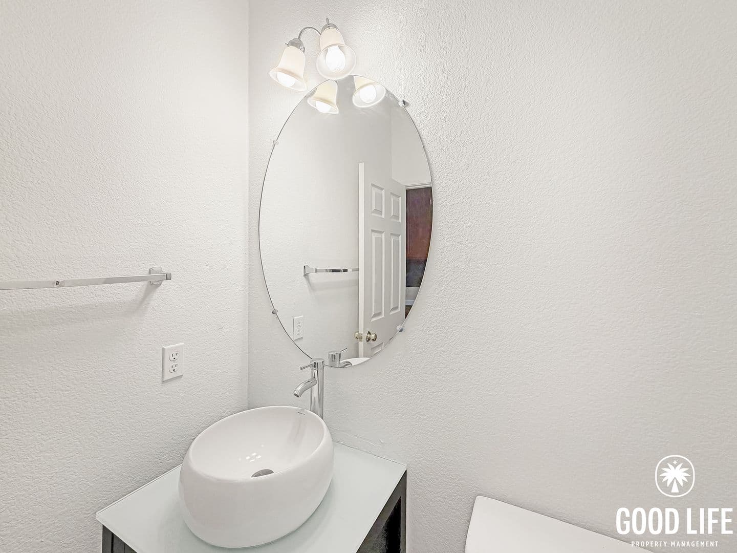 San Marcos House: 448 Camino Hermoso
