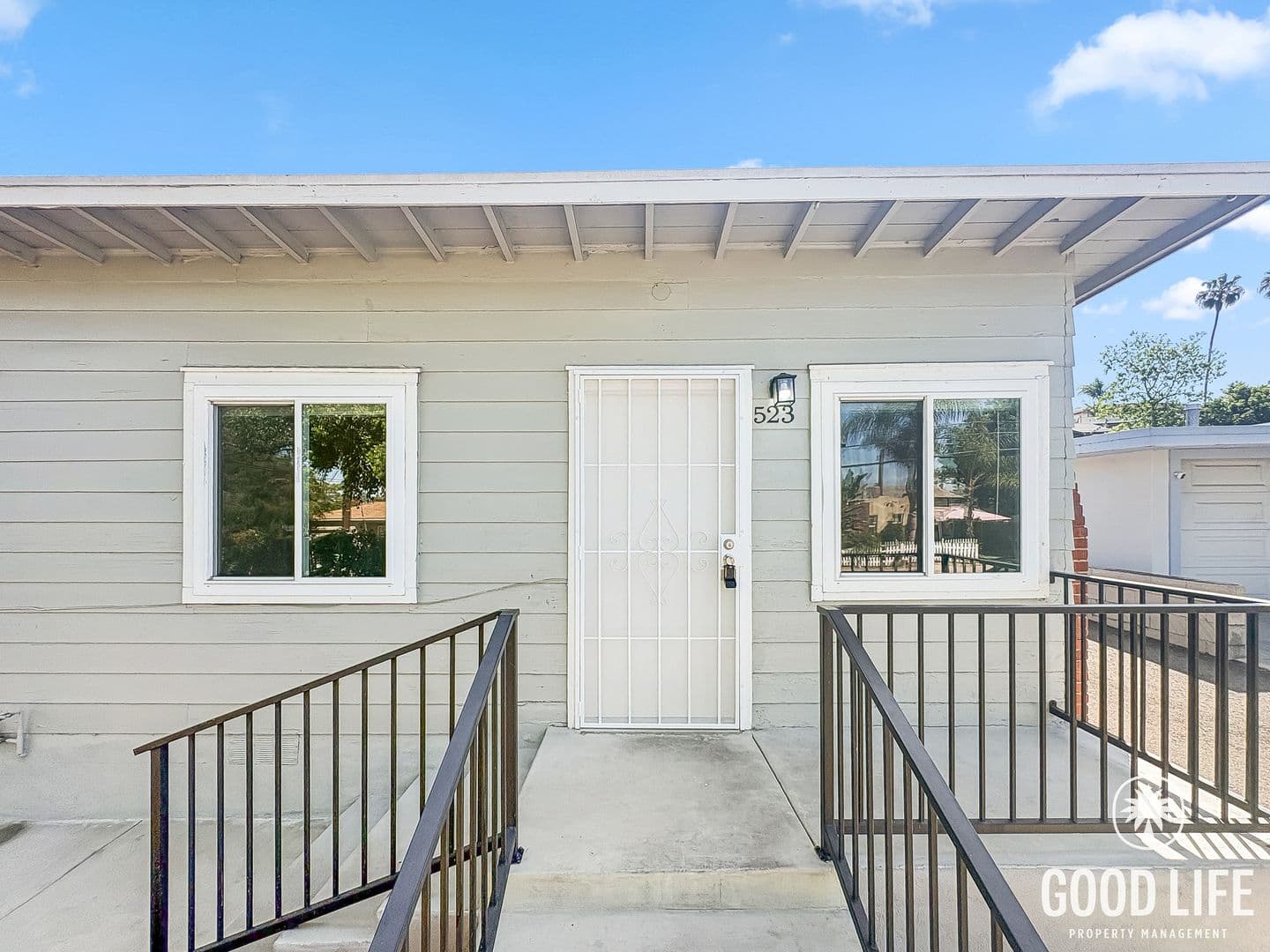 Vista Apartment: 523 N Citrus Ave