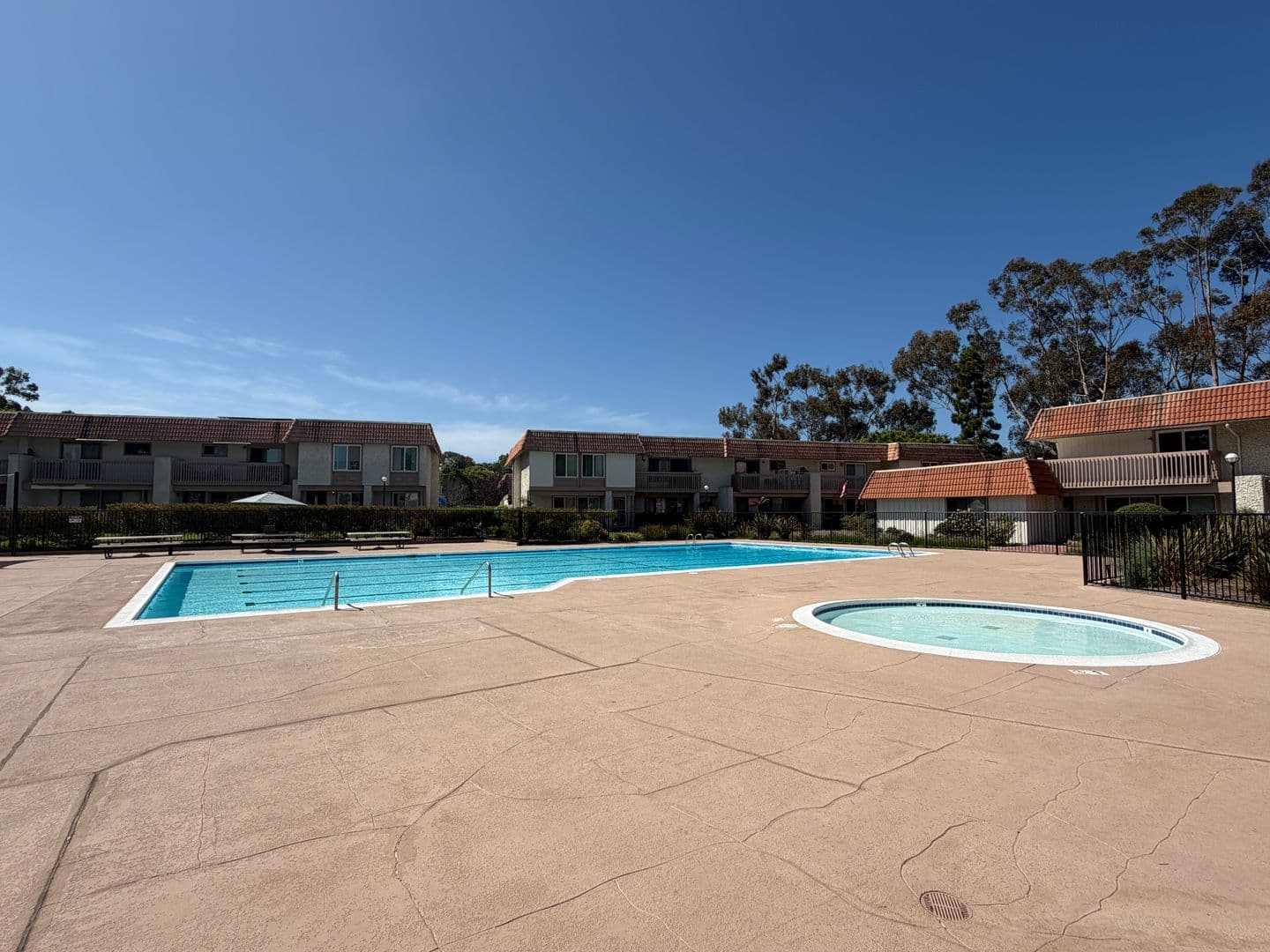 Carlsbad Townhome: 3033 Via Sabinas