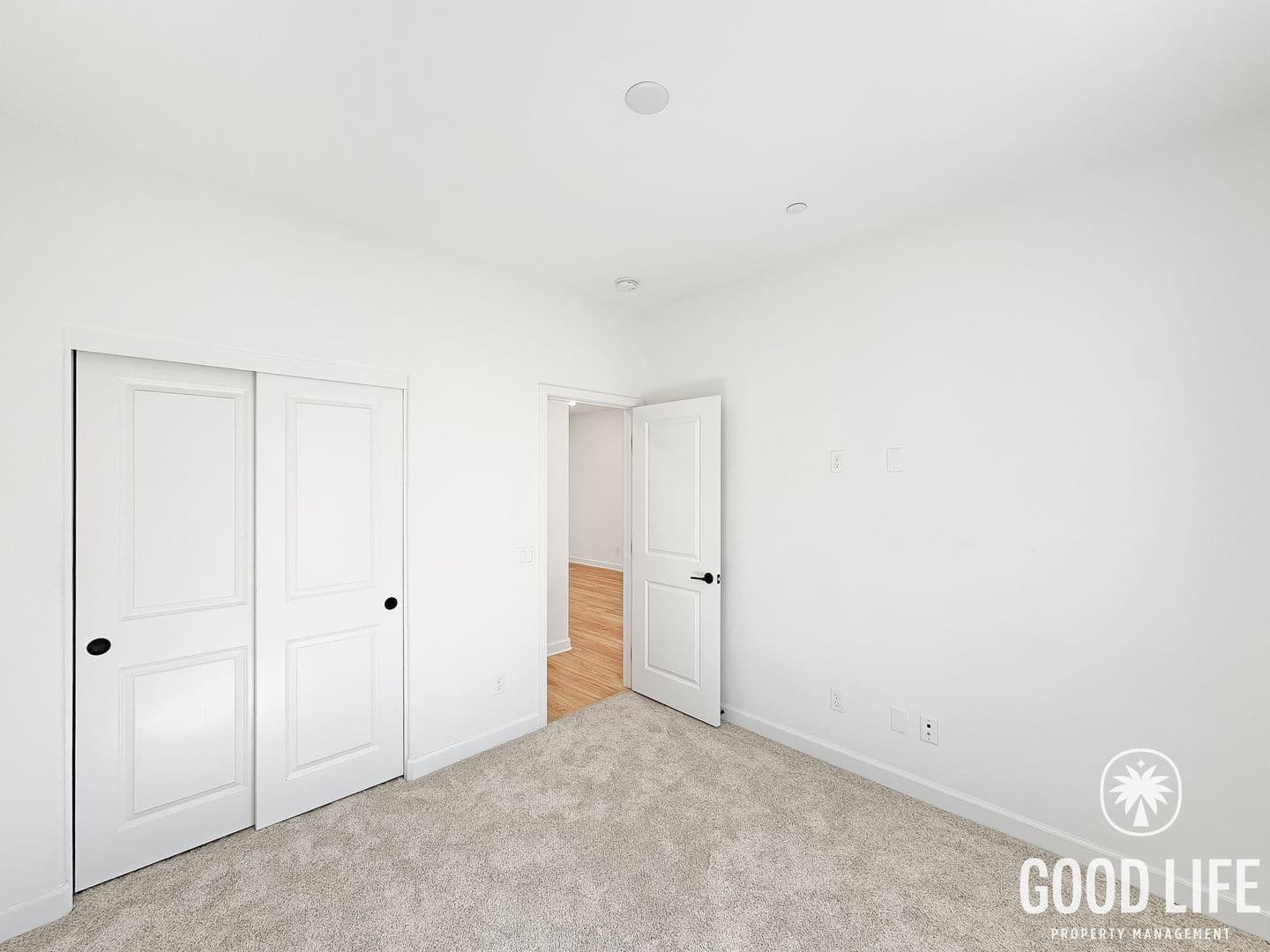 Oceanside Townhome: 4366 Pacifica Way Unit 3