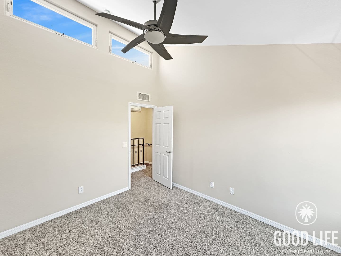 San Diego Condo: 5252 Balboa Arms Drive Unit 159