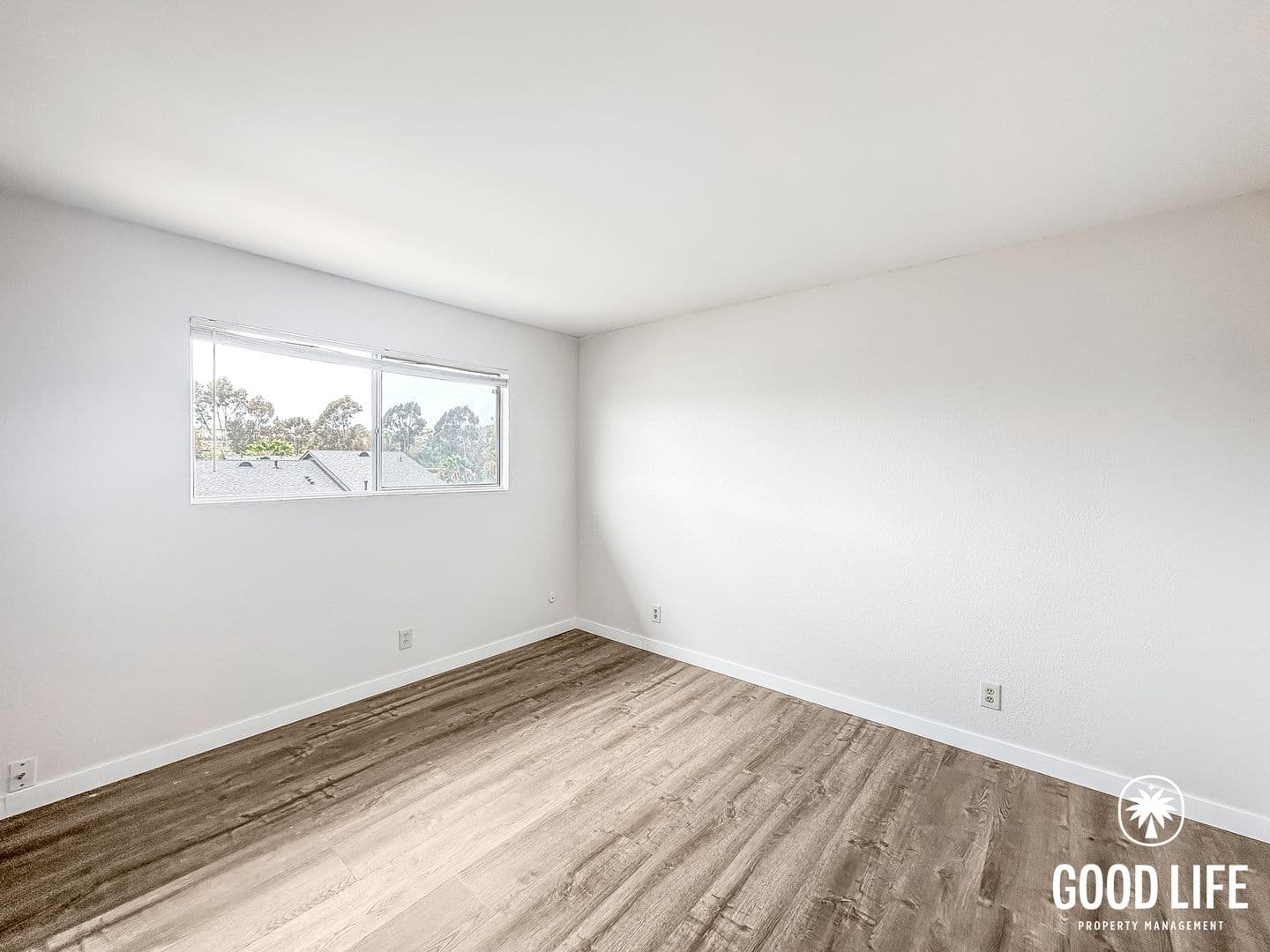 Spring Valley Townhome: 2018 Hawkins Way Unit A