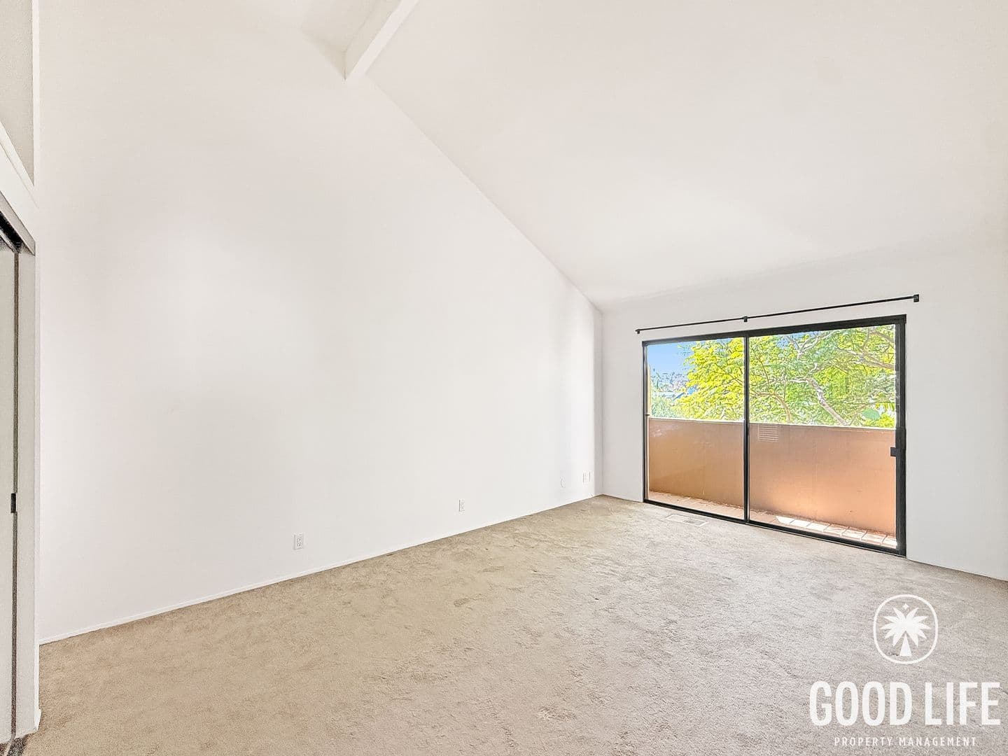 La Jolla Townhome: 8310 Via Sonoma Unit 112