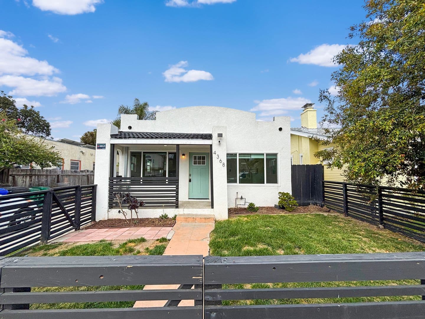 San Diego Apartment: 4368 Swift Ave