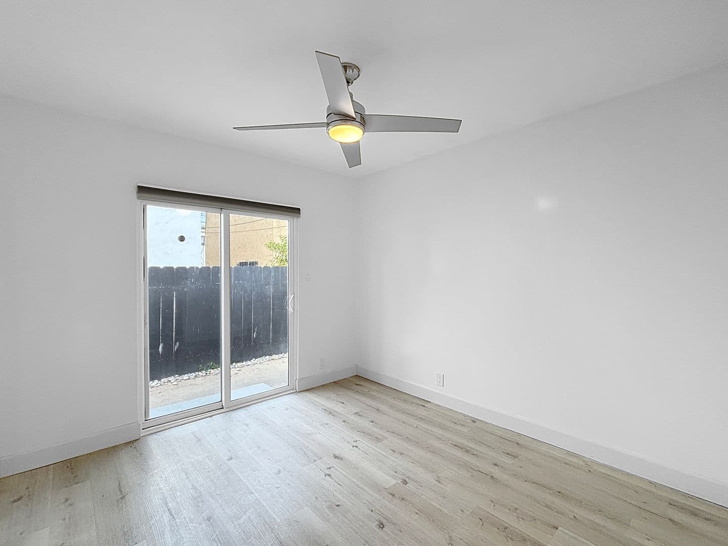San Diego Apartment: 4368 Swift Ave