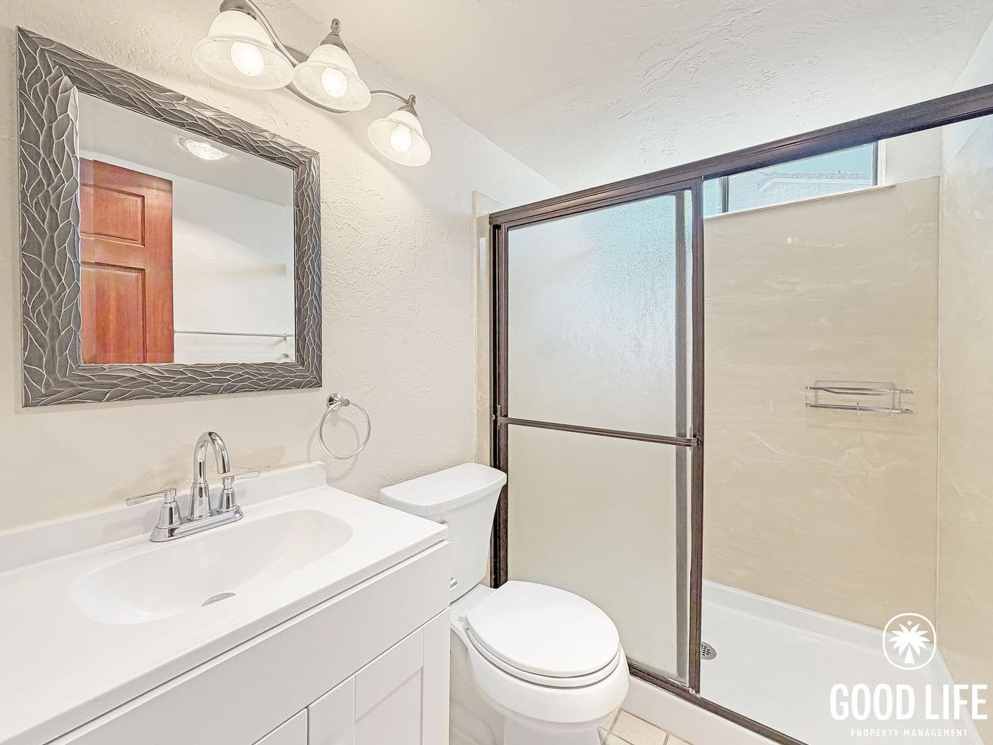 Oceanside House: 4652 Merrick Ct