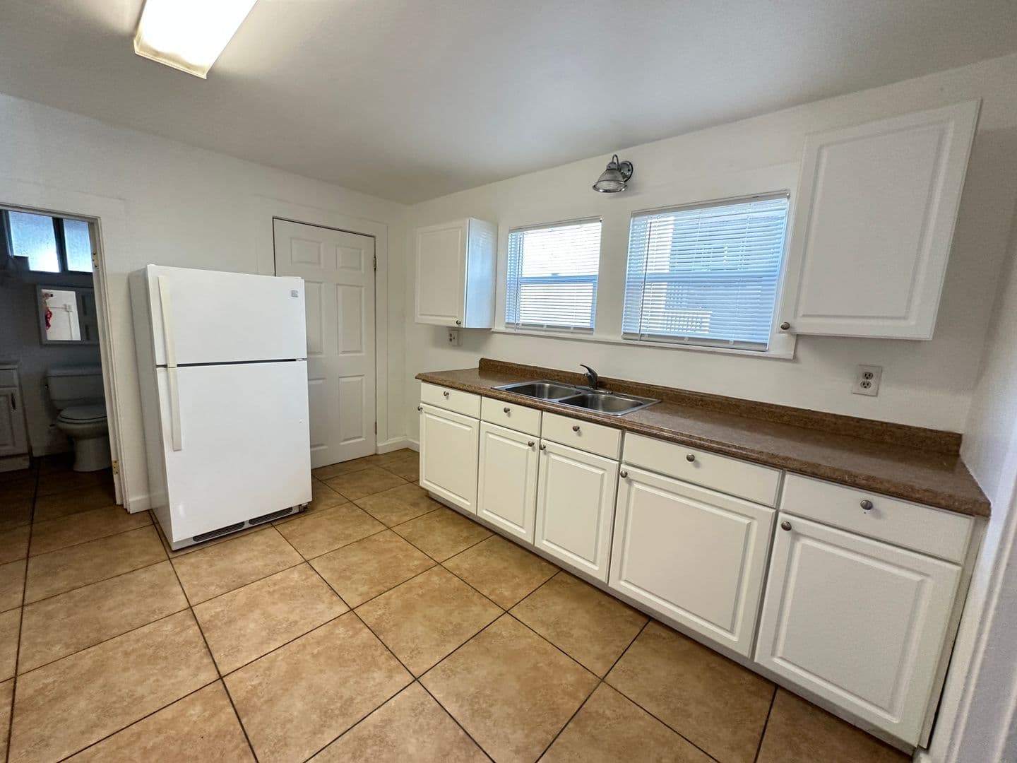 Marysville Apartment: 329 B St