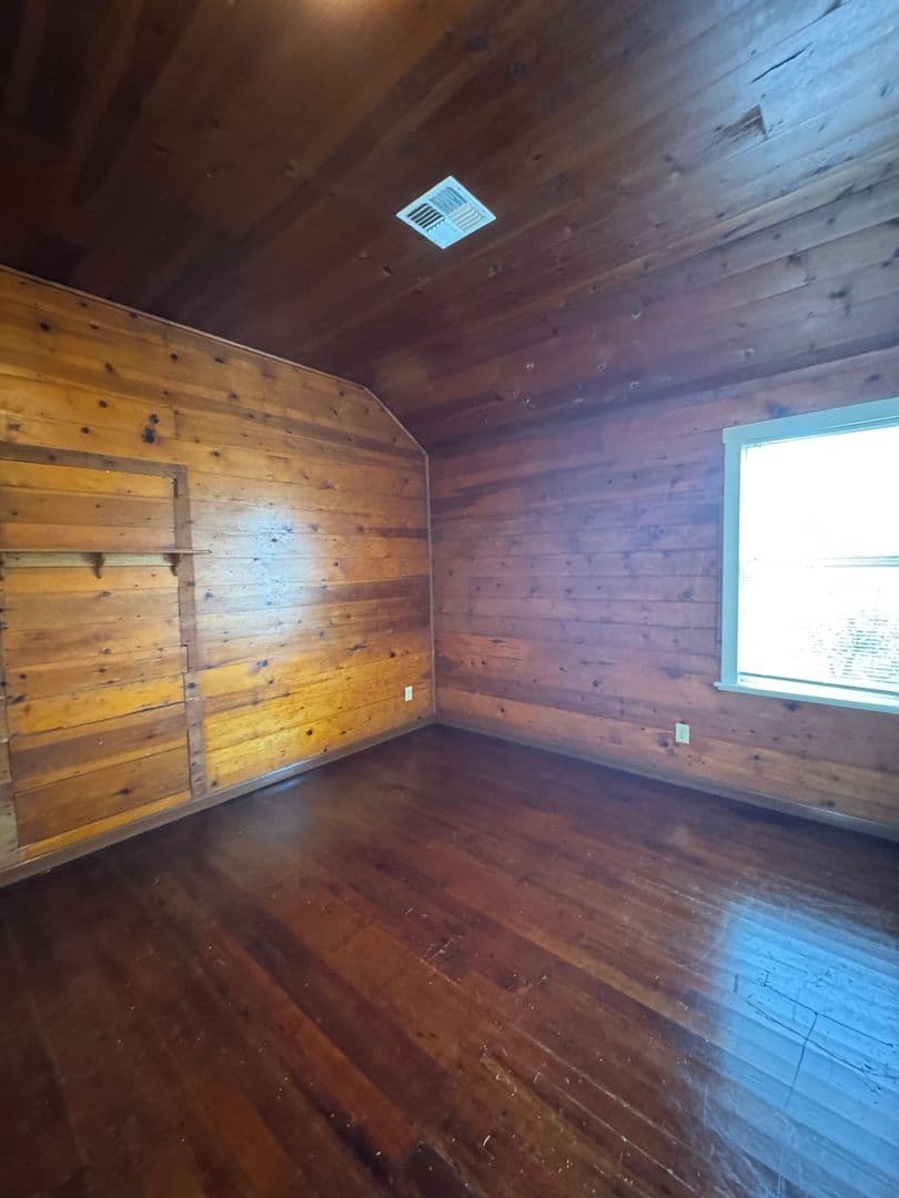 Yuba City House: 328 Starr Bend