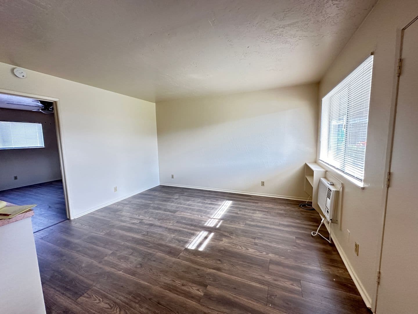 Marysville Apartment: 1100 E 17th St