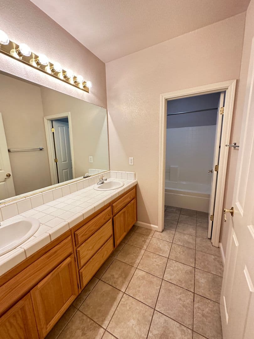 Yuba City House: 1776 Tuscany Dr