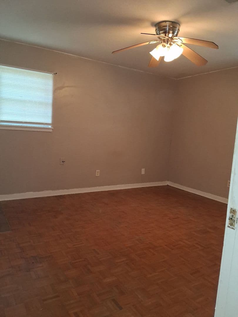 Jackson House: 1215 Garden Park Drive