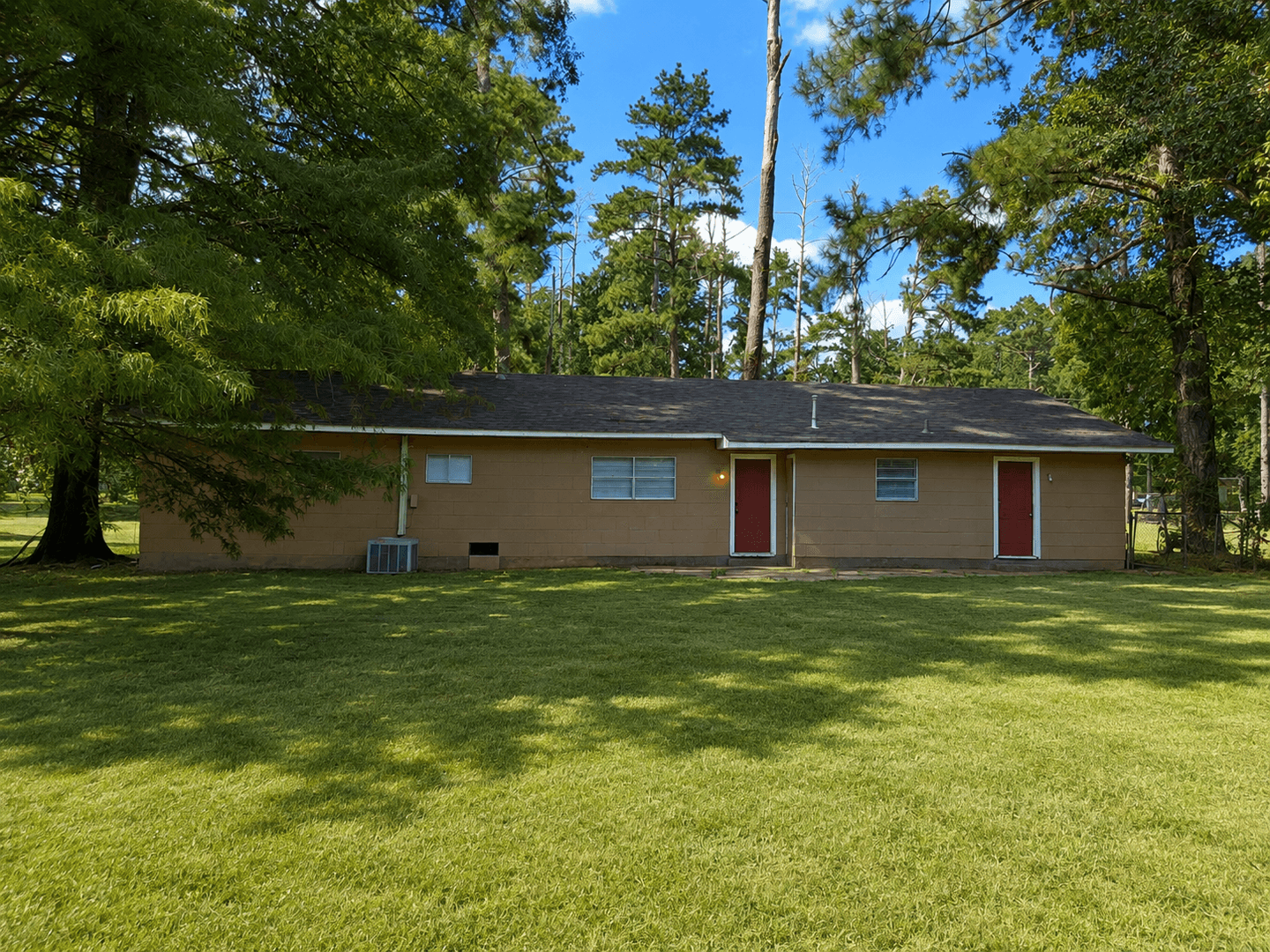 Jackson House: 1215 Garden Park Drive